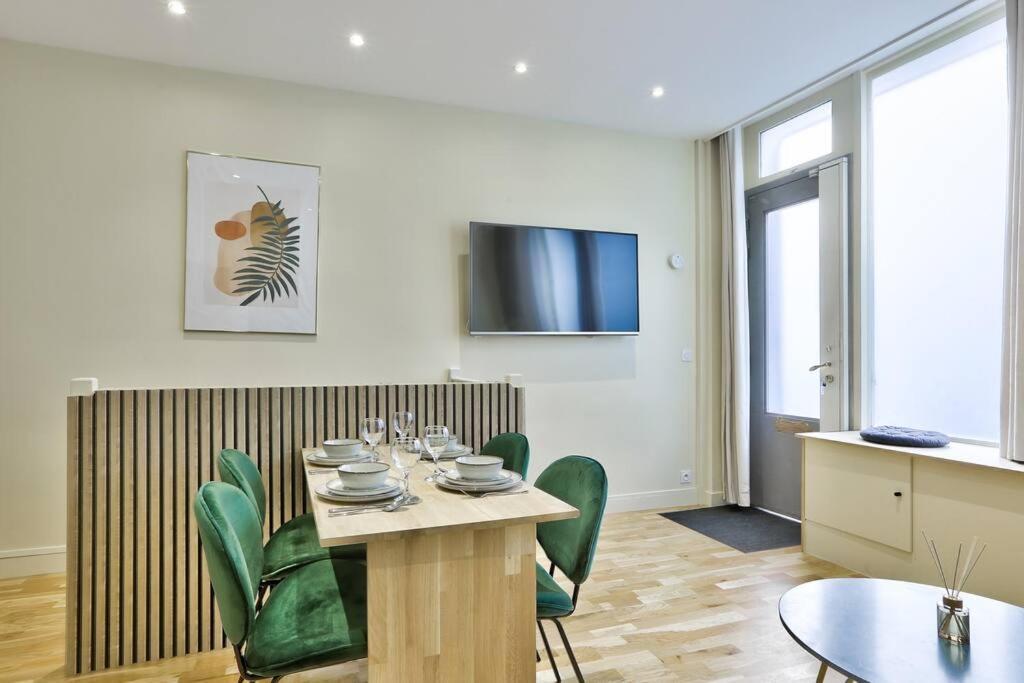 Cosy Appartement - Eiffel Tower Paris Exterior photo